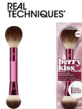 Real Techniques Berry Kiss Perfect Pair Blending Brush